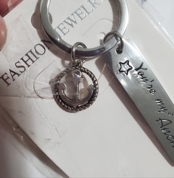 Anchor Keychain - Picture 3 of 5